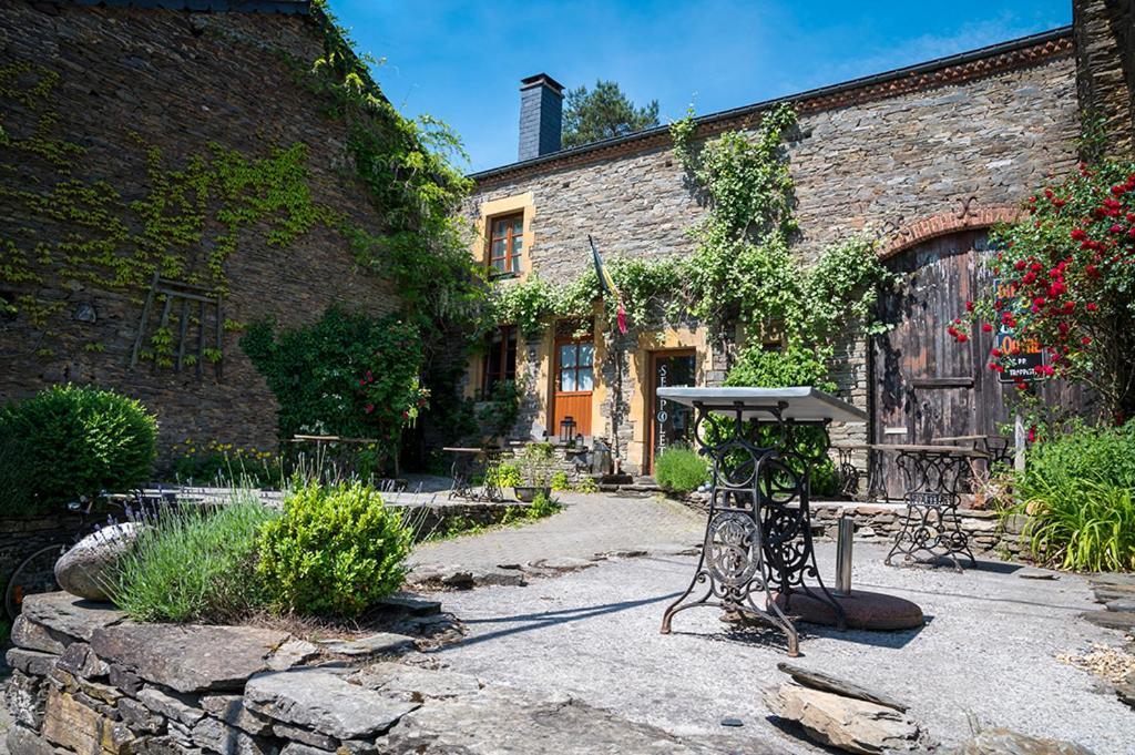 Appart Hotel Au Pied De Vigne Vresse-sur-Semois Eksteriør bilde